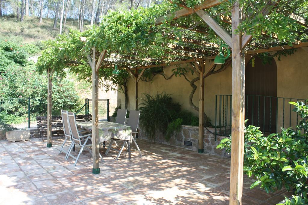 Mas Puig Roig Apartment Llaviá Exterior photo